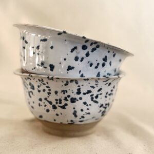 Spotted twin bowls