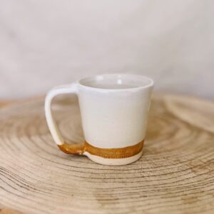Mustard base V mug